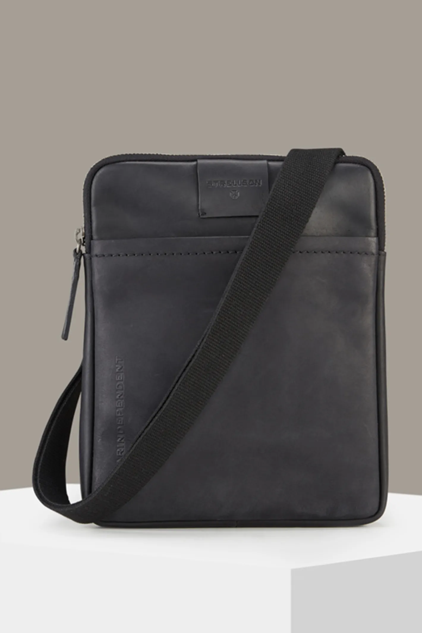 Strellson Schultertasche Brick Lane Marcus,