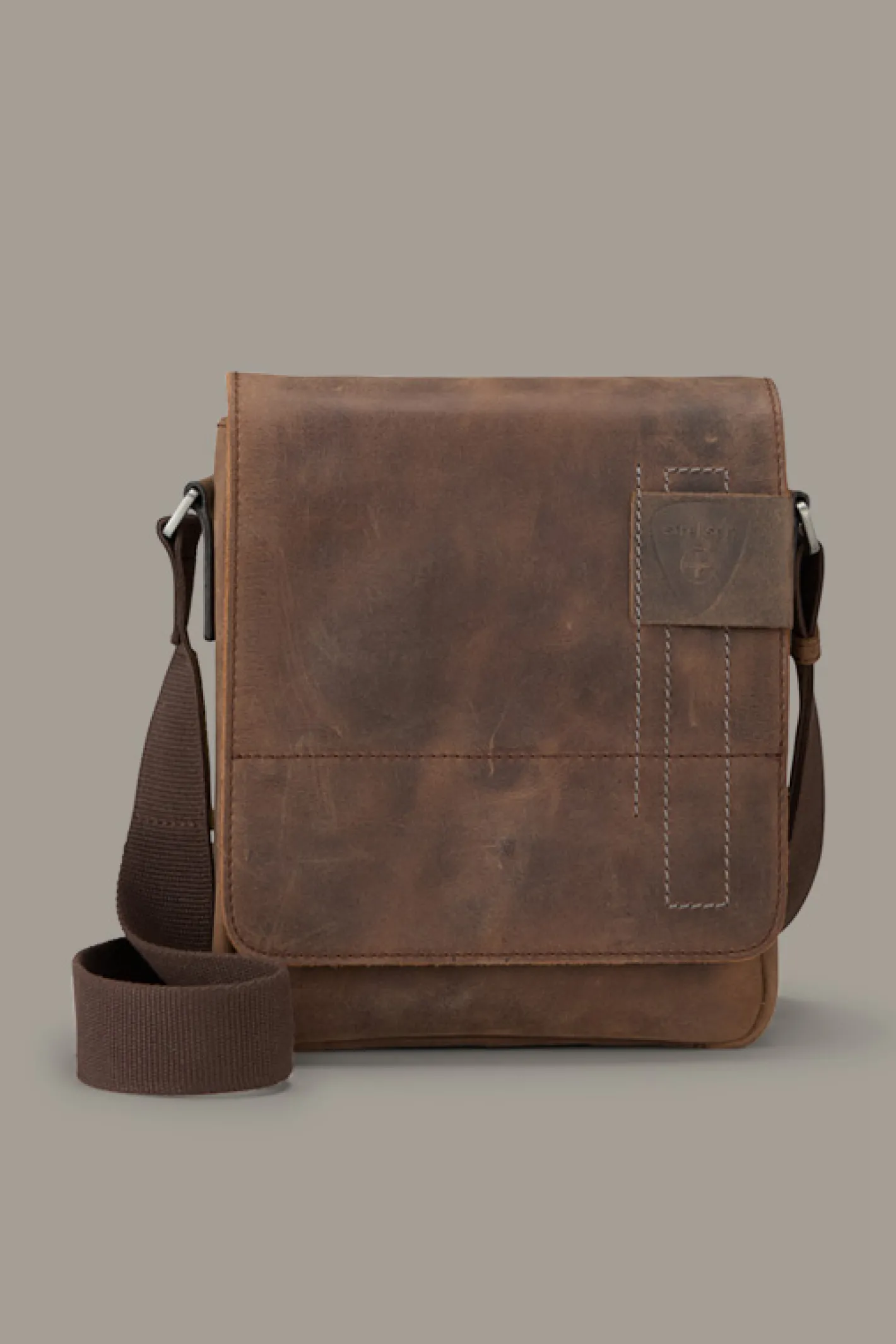 Strellson Schultertasche Richmond Jeremy, dunkel